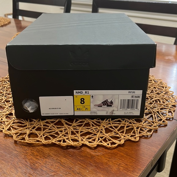 Adidas NMD_R1 - Picture 2 of 4